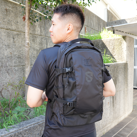 【hummel】25ℓ バックパック