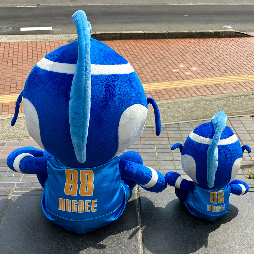 Big Magny stuffed toy