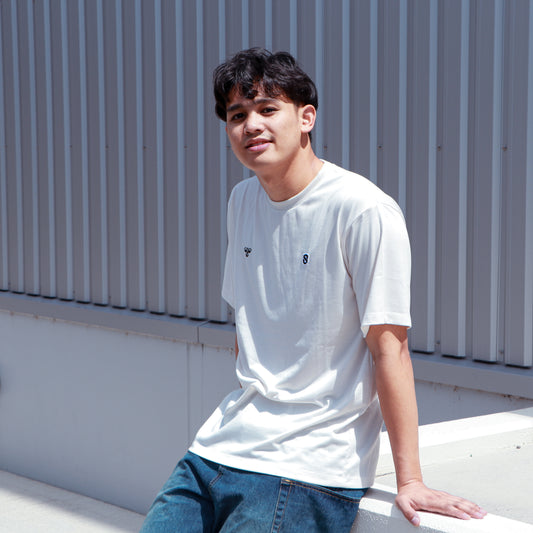 【hummel】エンブレム刺繍ワッペン  Tシャツ