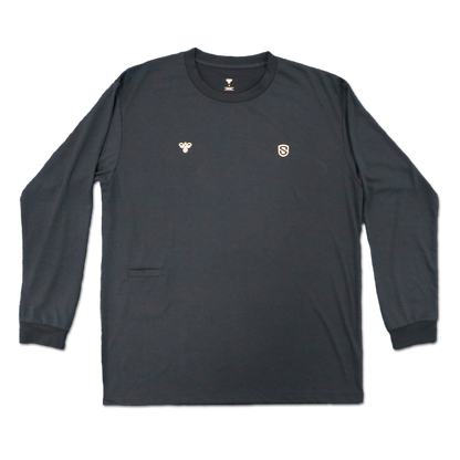 【hummel】エンブレム刺繍ワッペン 長袖Tシャツ