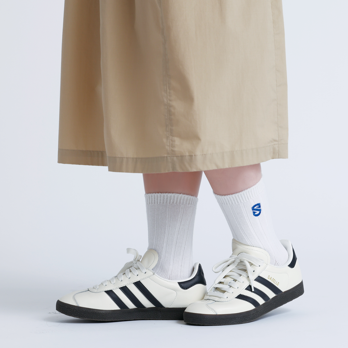 【靴下屋コラボ】【レディース】エンブレム刺繍太リブソックス(22.5~24.5cm)