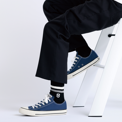 【靴下屋コラボ】【メンズ】エンブレム刺繍2ラインソックス(25~27cm)