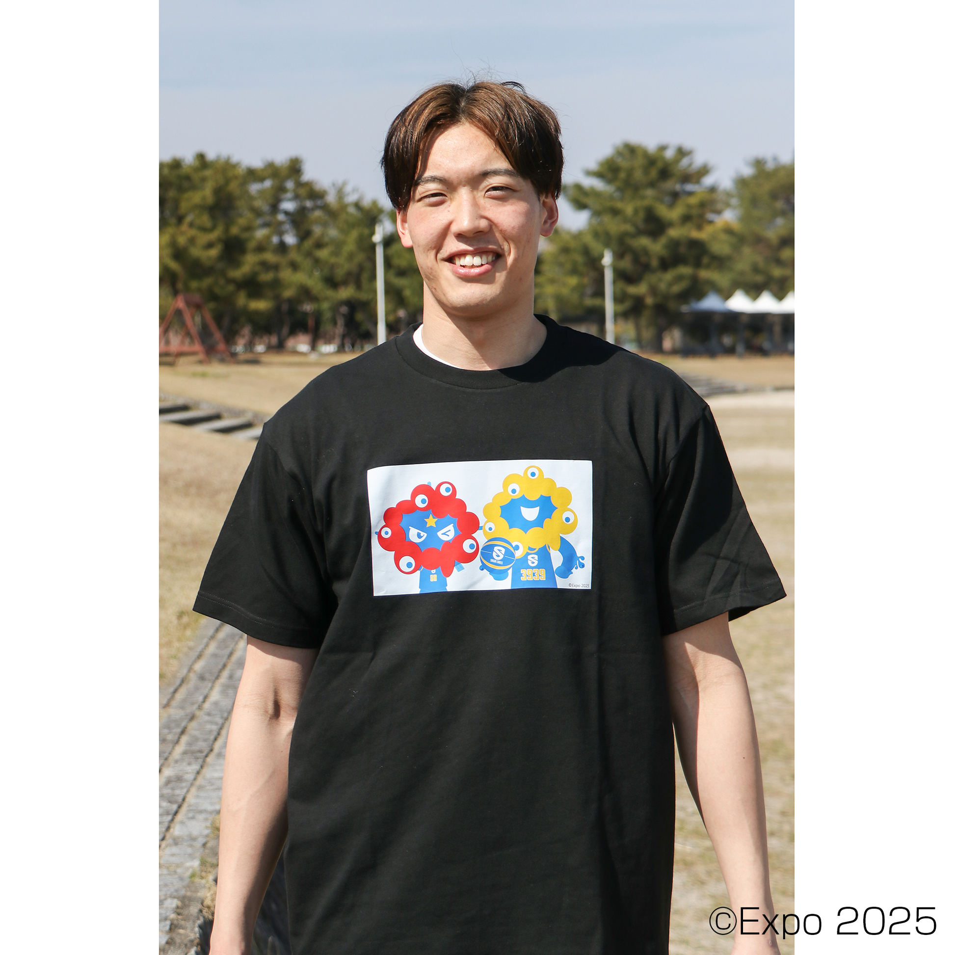 関西学院大学ファイターズ×ミャクミャク 万博コラボTシャツ Lサイズ 限定品 大阪・関西万博とベイクルーズがコラボ ミャクミャクの帽子やTシャツ